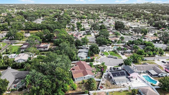 7114 MINTWOOD COURT, Tampa, FL 33615