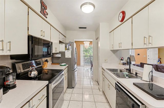 7114 MINTWOOD COURT, Tampa, FL 33615