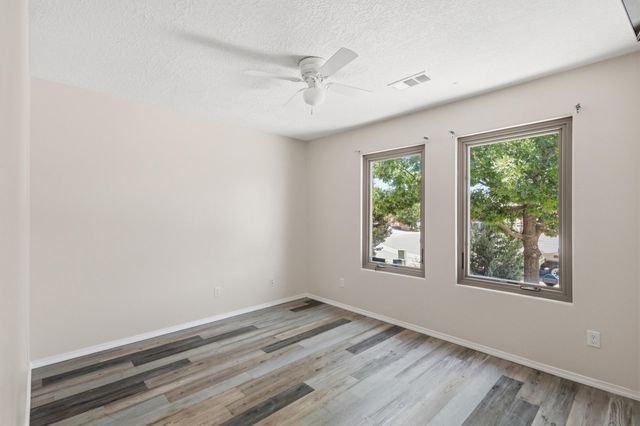 3319 Prairie Ridge Street SW, Los Lunas, NM 87031