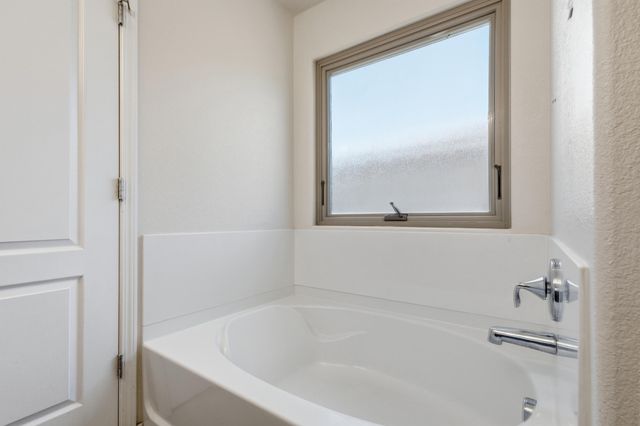 3319 Prairie Ridge Street SW, Los Lunas, NM 87031