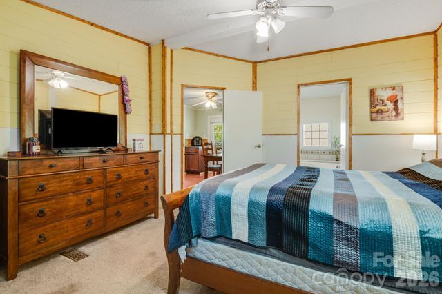 234 White Clover Lane, Weaverville, NC 28787