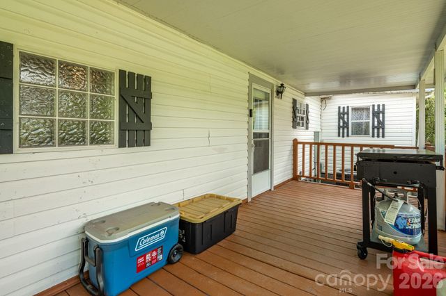234 White Clover Lane, Weaverville, NC 28787