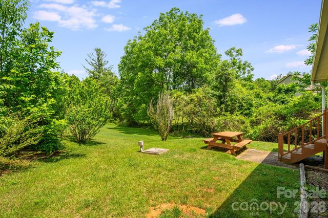 234 White Clover Lane, Weaverville, NC 28787