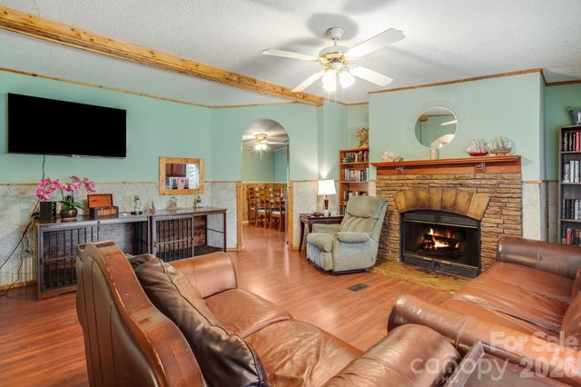 234 White Clover Lane, Weaverville, NC 28787