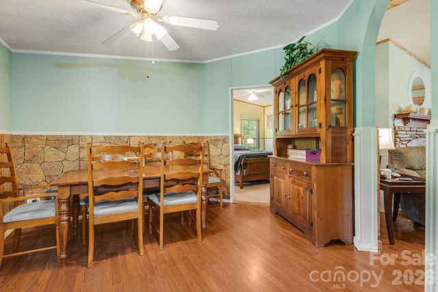 234 White Clover Lane, Weaverville, NC 28787