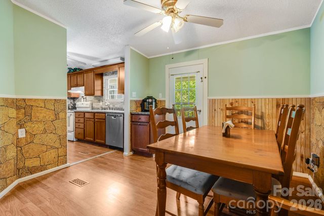 234 White Clover Lane, Weaverville, NC 28787