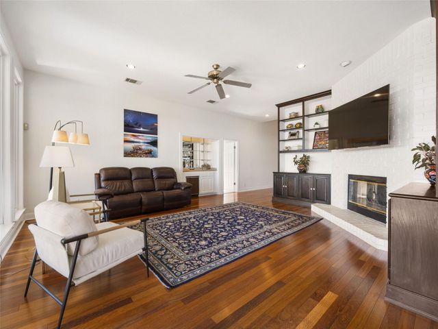 9009 Bell Mountain DR, Austin, TX 78730