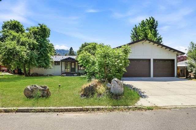 6422 E 17th Ave, Spokane Valley, WA 99212