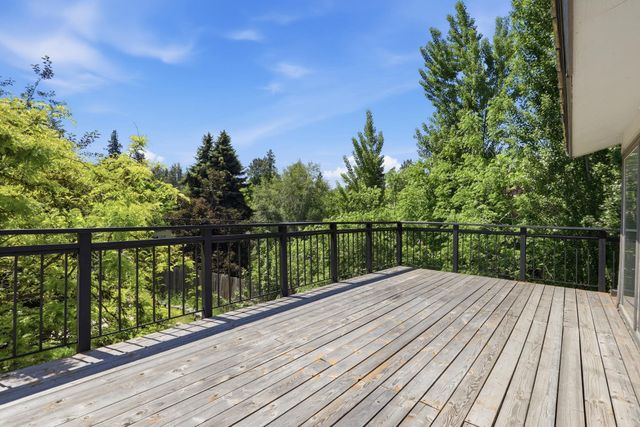6422 E 17th Ave, Spokane Valley, WA 99212
