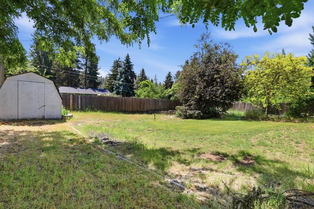 6422 E 17th Ave, Spokane Valley, WA 99212