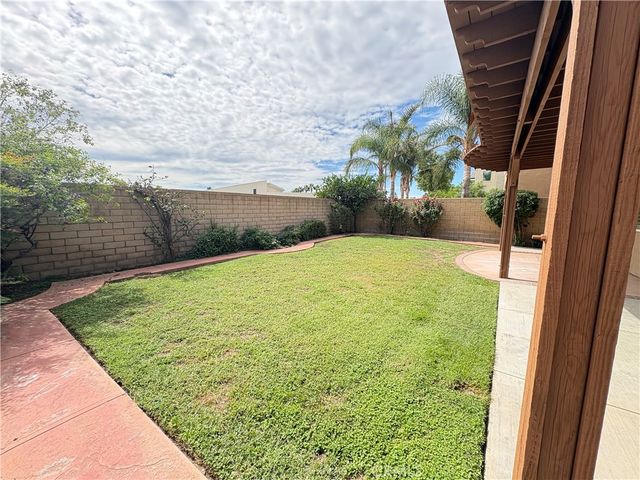 14643 Deer Drive, Fontana, CA 92336