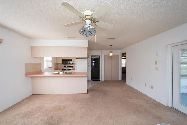 6223 APPOMATTOX DRIVE, Holiday, FL 34690