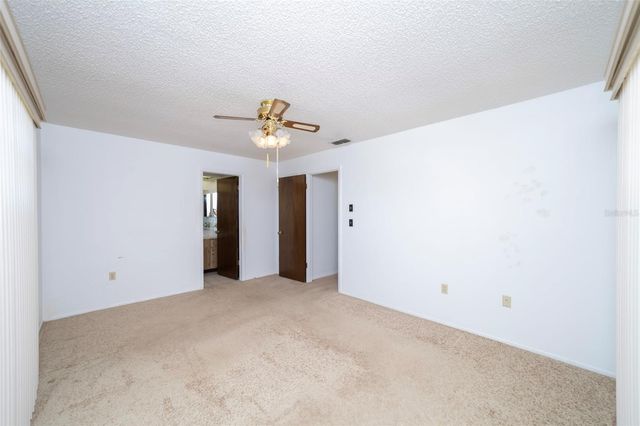 6223 APPOMATTOX DRIVE, Holiday, FL 34690