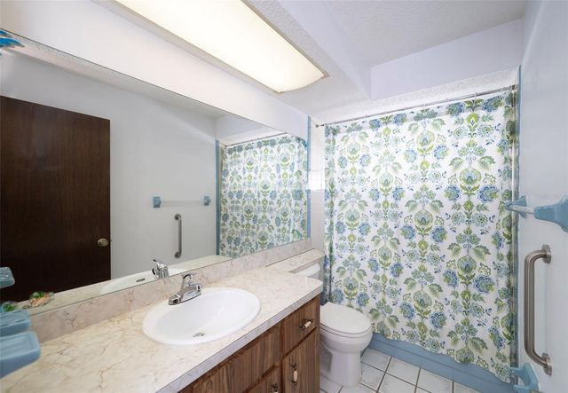 6223 APPOMATTOX DRIVE, Holiday, FL 34690