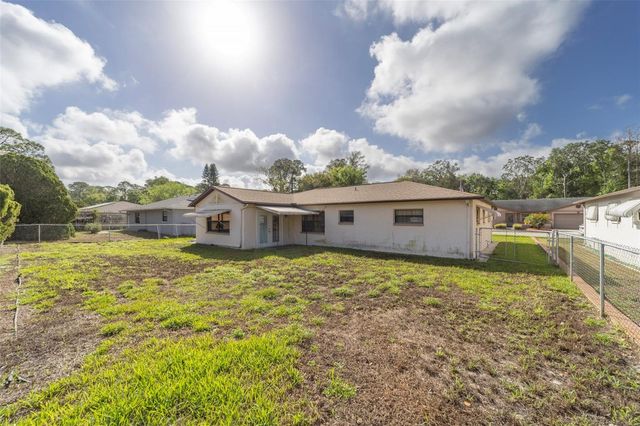 6223 APPOMATTOX DRIVE, Holiday, FL 34690