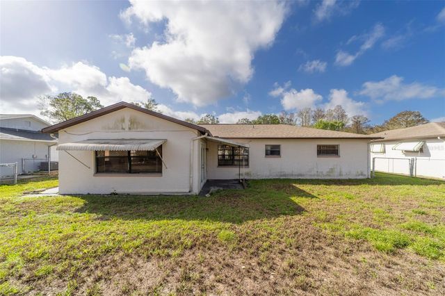 6223 APPOMATTOX DRIVE, Holiday, FL 34690