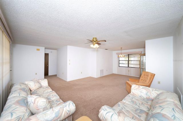 6223 APPOMATTOX DRIVE, Holiday, FL 34690