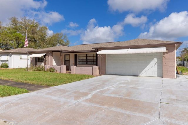 6223 APPOMATTOX DRIVE, Holiday, FL 34690