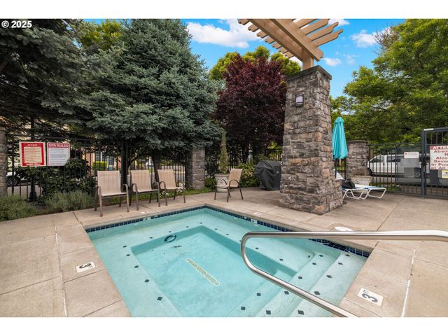 17019 Sw GLEN PARK Ct, Beaverton, OR 97003
