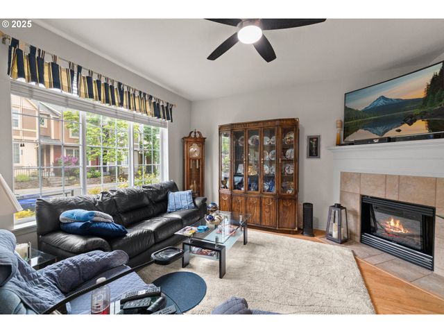 17019 Sw GLEN PARK Ct, Beaverton, OR 97003
