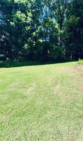 6168 Field Stone Drive, Douglasville, GA 30134