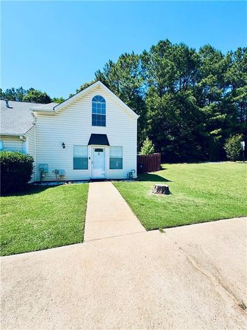 6168 Field Stone Drive, Douglasville, GA 30134