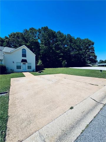 6168 Field Stone Drive, Douglasville, GA 30134