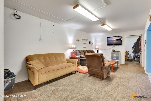 865 W Wilder Avenue, Wasilla, AK 99654