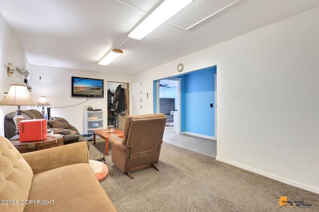 865 W Wilder Avenue, Wasilla, AK 99654
