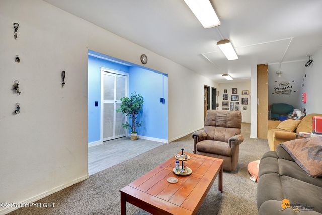 865 W Wilder Avenue, Wasilla, AK 99654
