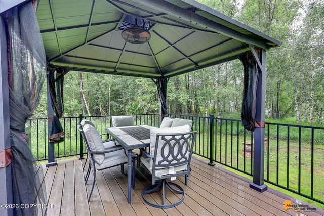 865 W Wilder Avenue, Wasilla, AK 99654