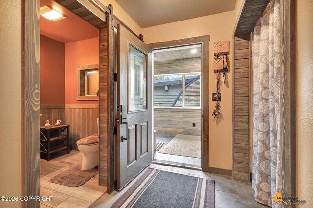 865 W Wilder Avenue, Wasilla, AK 99654
