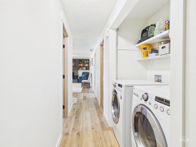 9111 W Teakwood Dr, Boise, ID 83709