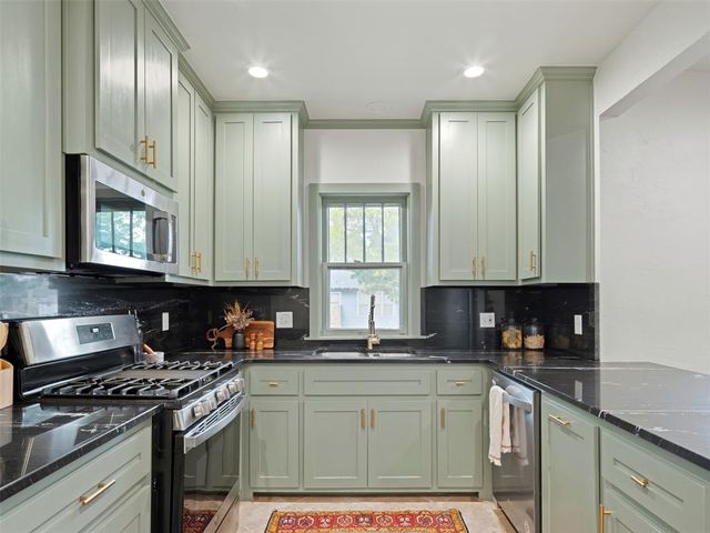 2623 N Walker Avenue, Oklahoma City, OK 73103