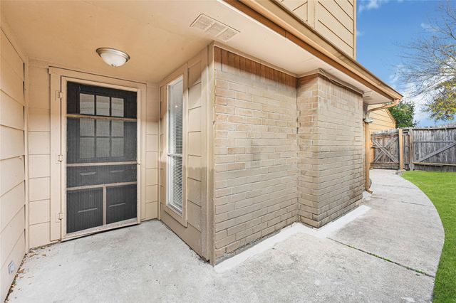 4202 Boone Road, Houston, TX 77072