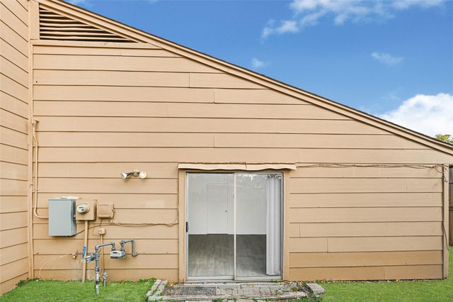 4202 Boone Road, Houston, TX 77072