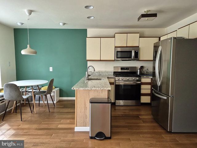 262 TULIP TREE CT, Blue Bell, PA 19422