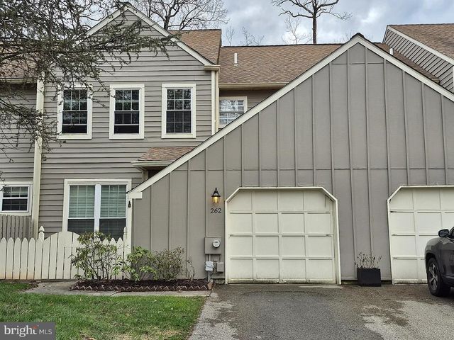 262 TULIP TREE CT, Blue Bell, PA 19422