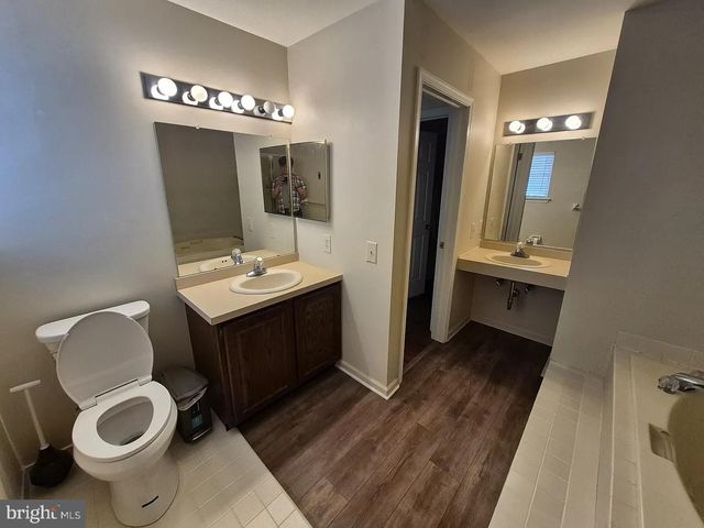 262 TULIP TREE CT, Blue Bell, PA 19422