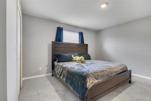 509 CRESTING OAK CIRCLE 73, Orlando, FL 32824