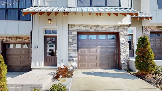 224 Stonecrest Cir, Nashville, TN 37209