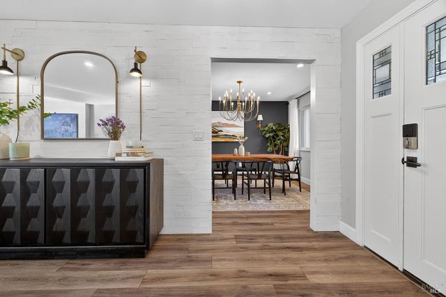 5846 Monte Verde Dr, Santa Rosa, CA 95409