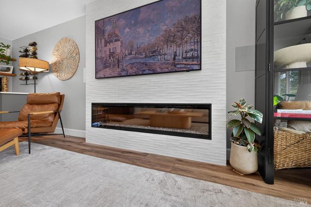 5846 Monte Verde Dr, Santa Rosa, CA 95409