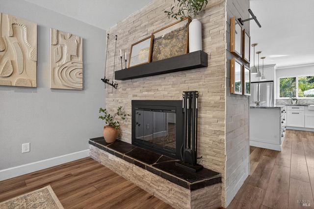 5846 Monte Verde Dr, Santa Rosa, CA 95409