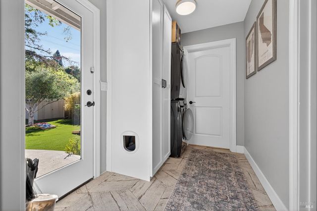 5846 Monte Verde Dr, Santa Rosa, CA 95409