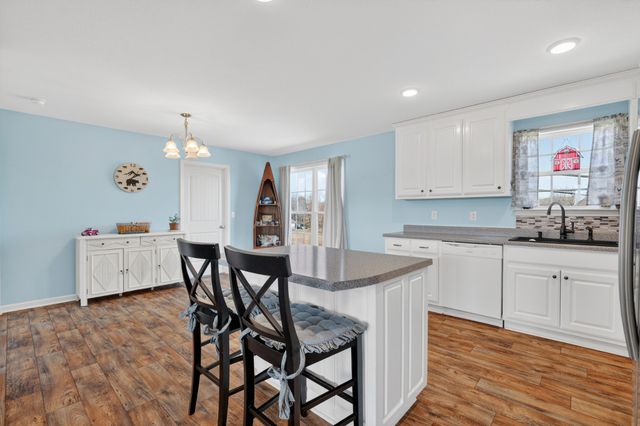 198 L Mitchell Rd, Flintville, TN 37335