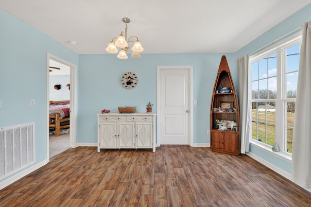 198 L Mitchell Rd, Flintville, TN 37335