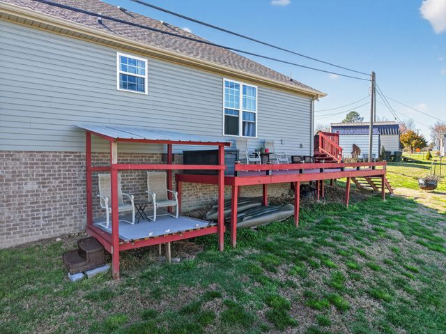 198 L Mitchell Rd, Flintville, TN 37335