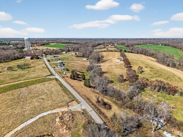 198 L Mitchell Rd, Flintville, TN 37335