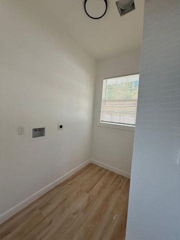 8407 Carolwood Drive, Houston, TX 77028